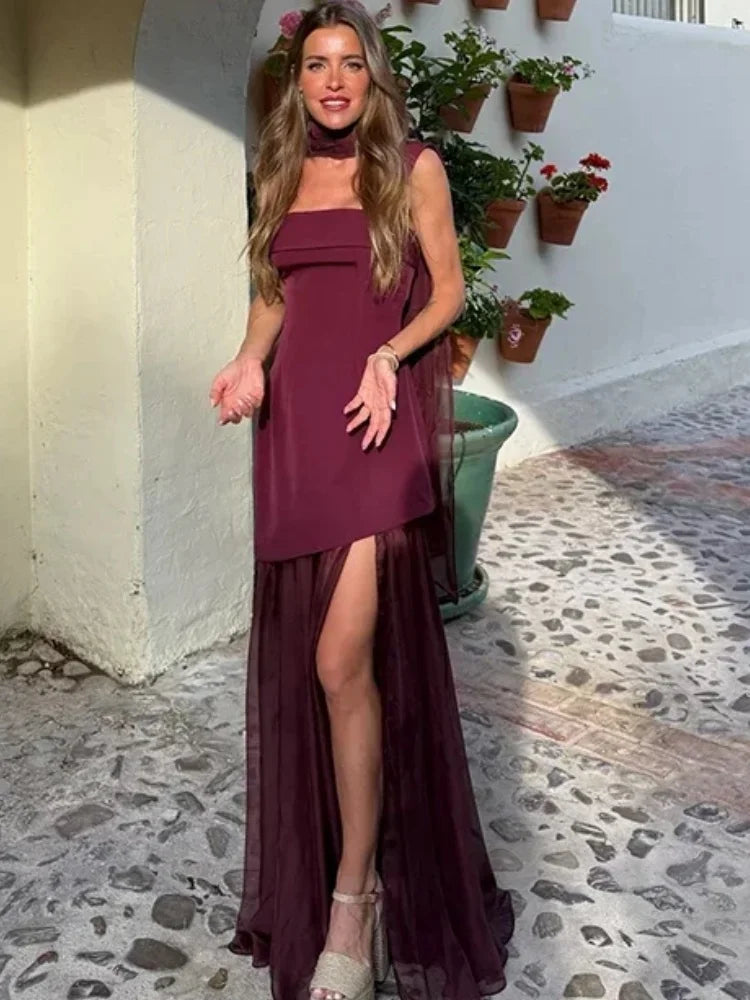 Vestido largo halter burdeos con pañuelo y abertura AmeliaGlow - imagen 1