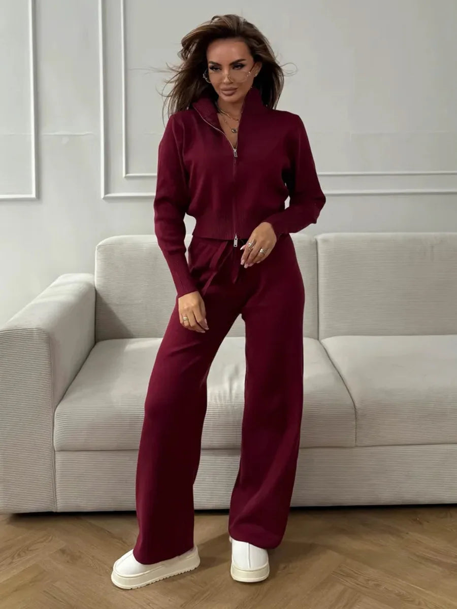 Conjunto de punto con cremallera y pantalón burdeos AmeliaGlow