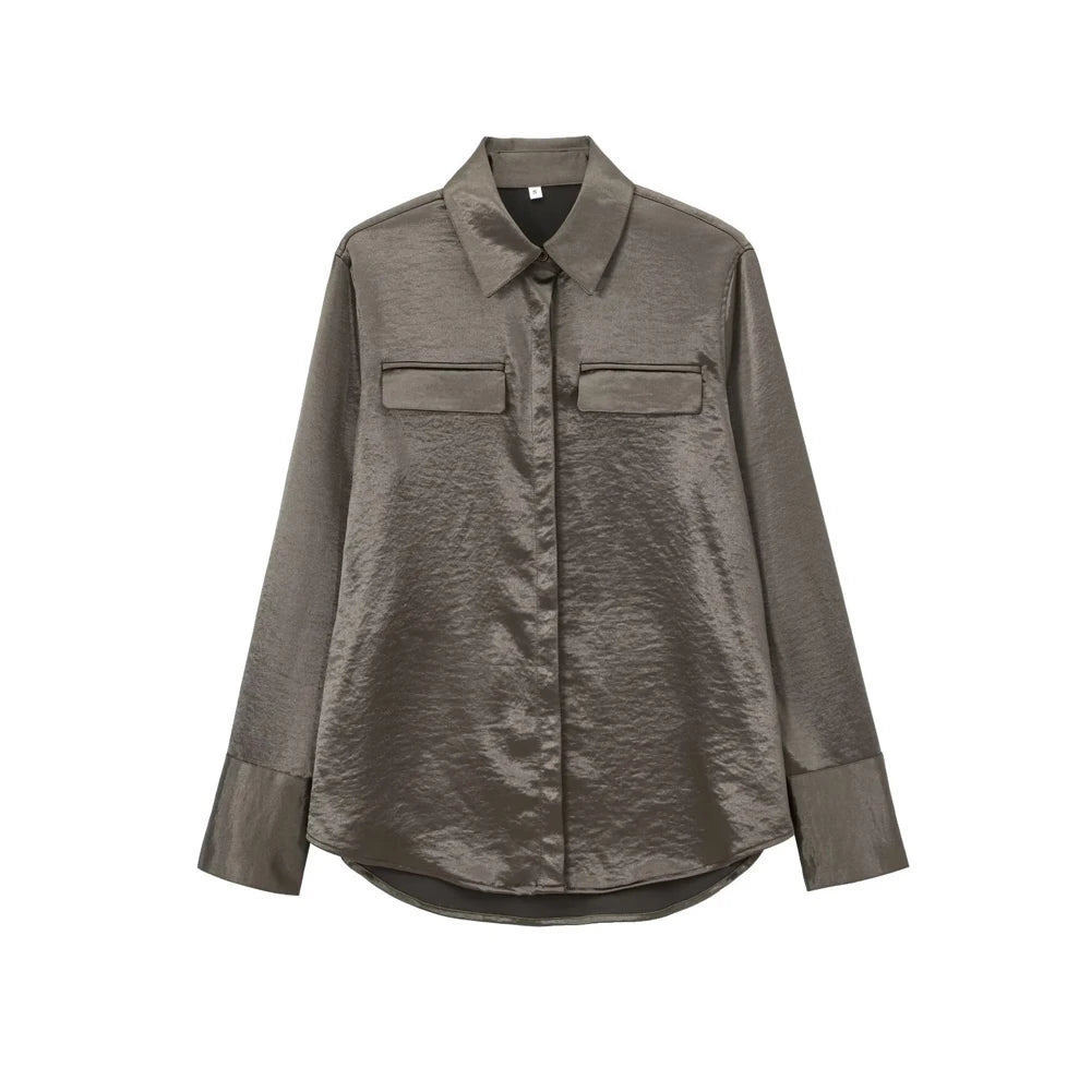 Camisa satinada con bolsillos gris topo AmeliaGlow